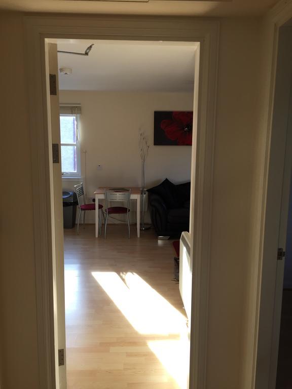 6 Varis Apartments Forres Bagian luar foto